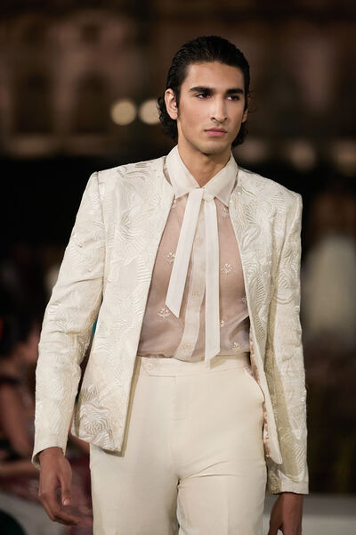 Branok Embroidered Silk Jacket Set - Natural